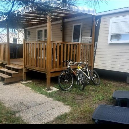 Camping Des Dunes De Contis Mobilhome 3Ch, Saint-Julien-en-Born Eksteriør bilde