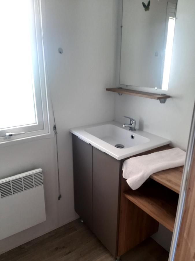 Camping Des Dunes De Contis Mobilhome 3Ch, Saint-Julien-en-Born Eksteriør bilde